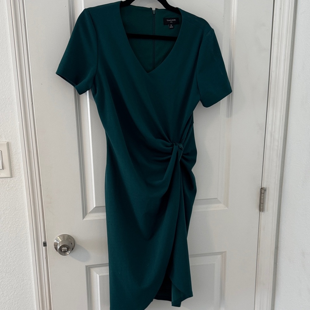 Tahari ASL Deep Green Stretch Crepe Side Knot Dress